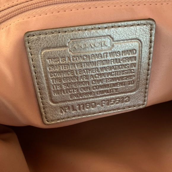 Coach Handbag - Picture 3 of 7